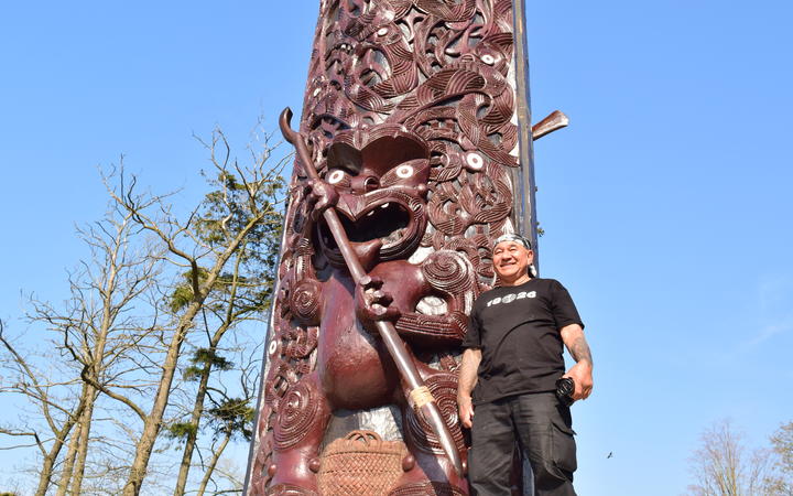 Pou Maumahara Memorial Carving