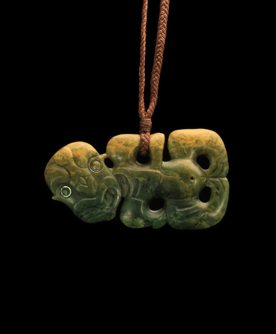 Hei Tiki Ahua Maori Art Gallery